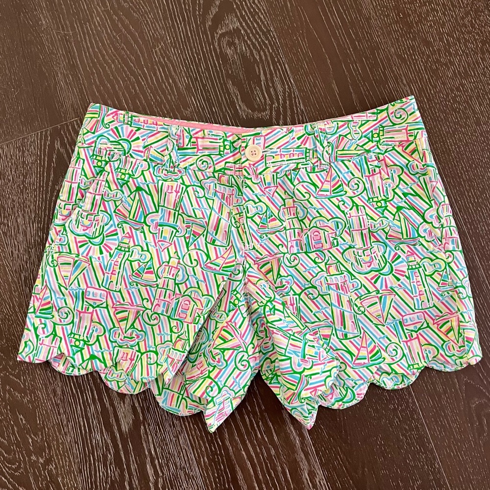 Lilly Pulitzer scallop shorts. Never worn